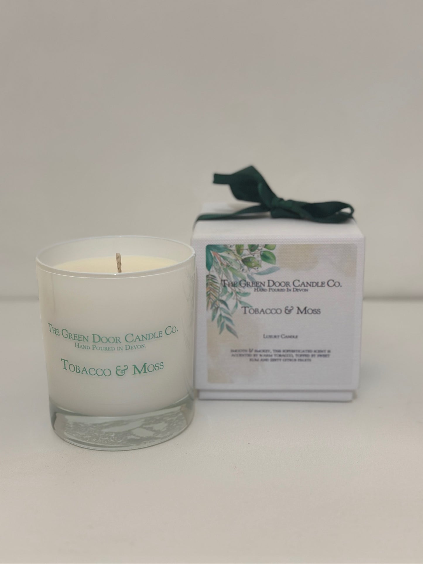 Tobacco & Moss Luxury Candle