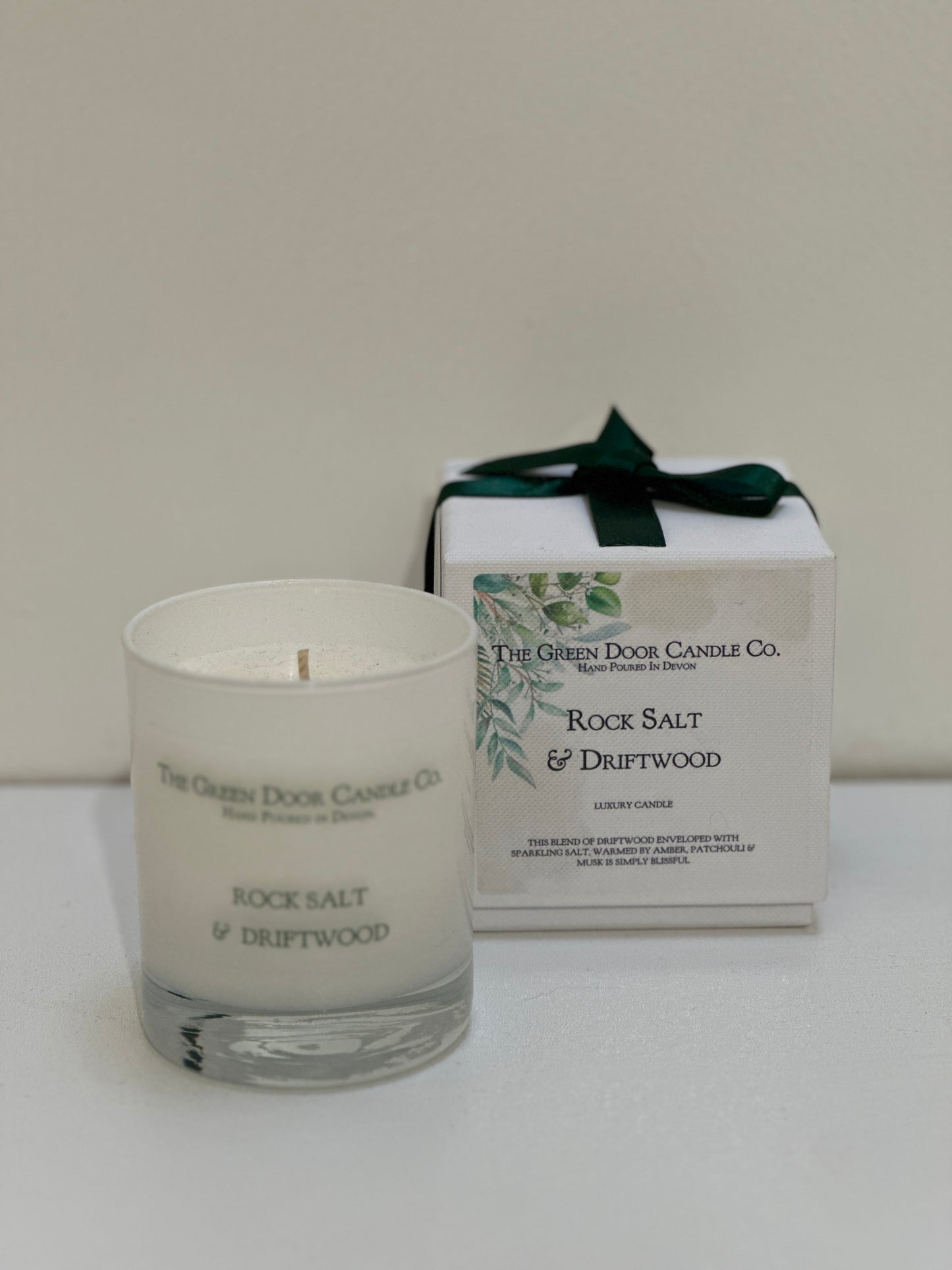 Rock Salt & Driftwood Luxury Candle